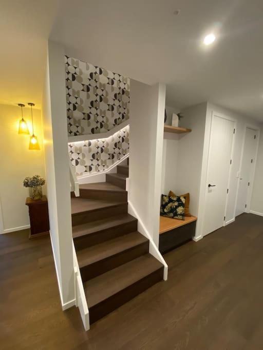 Luxury Escape In Cbd - Walking Distance To Town Villa Tauranga Exterior photo