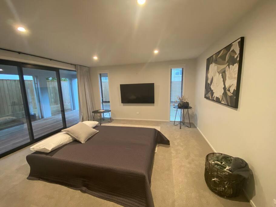 Luxury Escape In Cbd - Walking Distance To Town Villa Tauranga Exterior photo