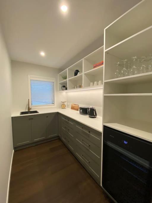 Luxury Escape In Cbd - Walking Distance To Town Villa Tauranga Exterior photo