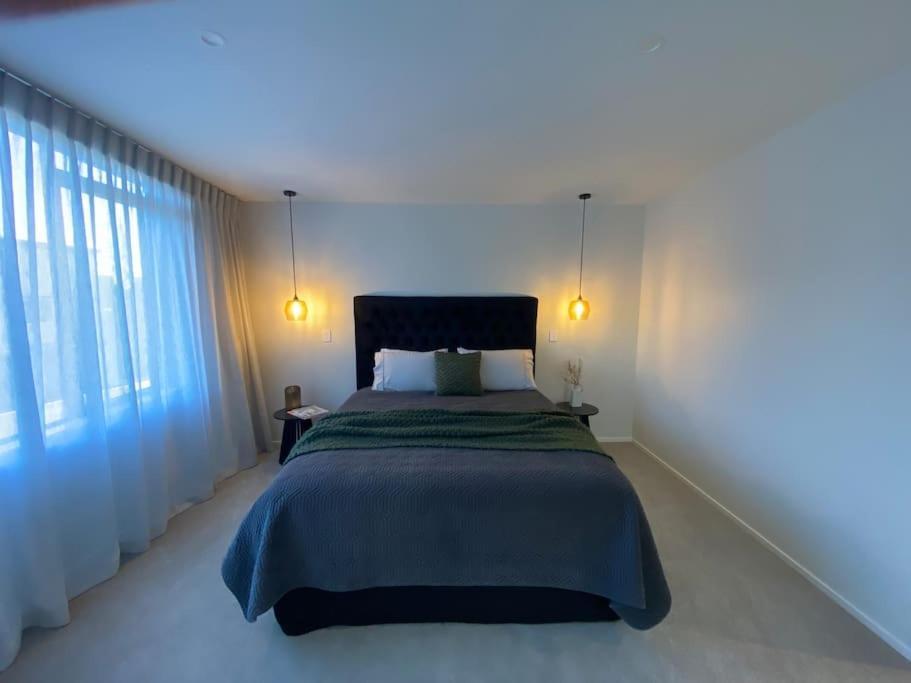 Luxury Escape In Cbd - Walking Distance To Town Villa Tauranga Exterior photo